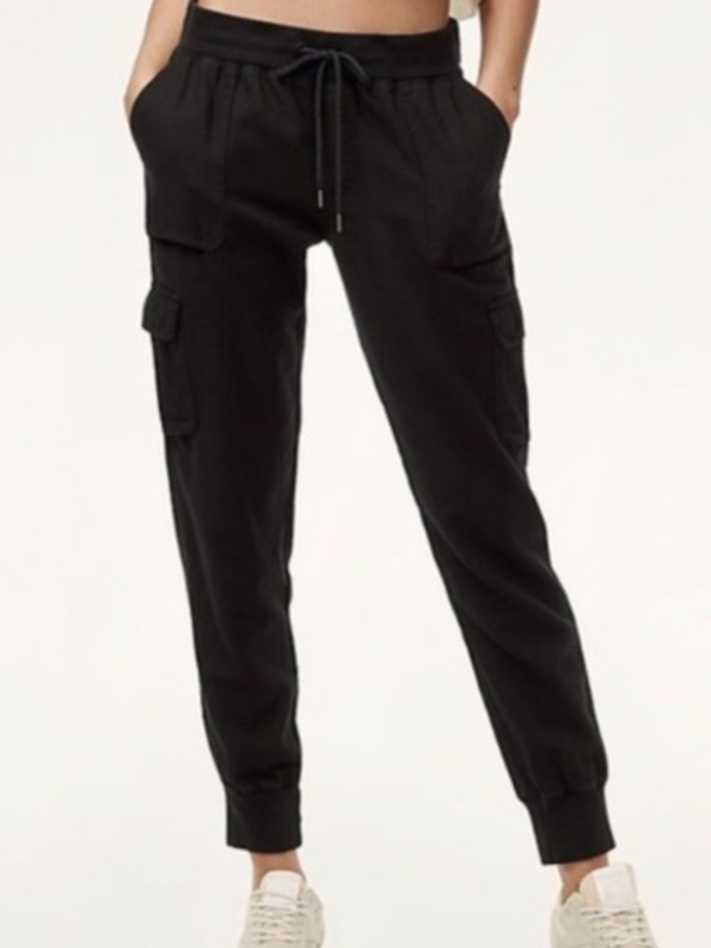 Aritzia Community Cebu Black Cargo Jogger Pants Drawstring Casual XS